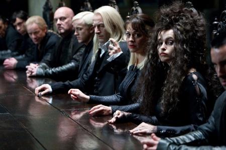 Кадр из фильма Гарри Поттер и Дары смерти: Часть 1 / Harry Potter and the Deathly Hallows: Part 2 (2010)