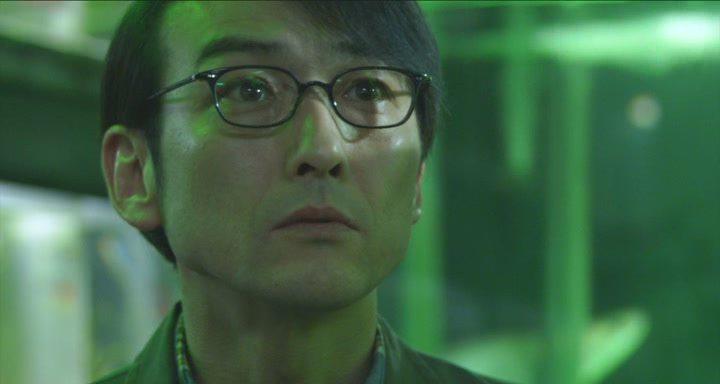 Кадр из фильма Холодная рыба / Tsumetai nettaigyo (Cold Fish) (2010)