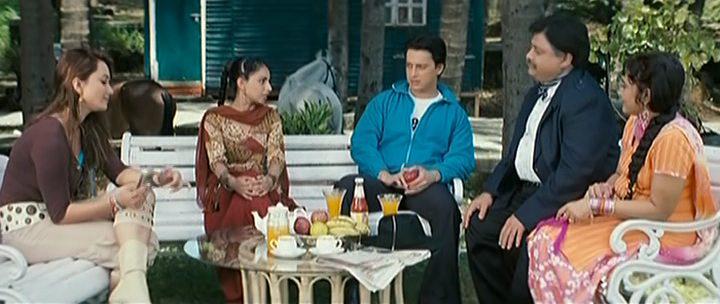 Кадр из фильма Игры двух сердец / Do Dilon Ke Khel Mein (2010)