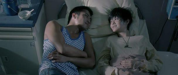 Кадр из фильма Горячие летние дни / Chuen sing yit luen - yit lat lat (2010)