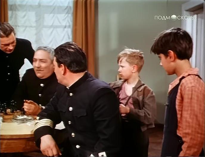 Кадр из фильма Ребята с Канонерского (1960)