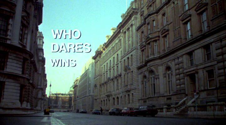 Кадр из фильма Кто рискует - побеждает / Who Dares Wins (1982)