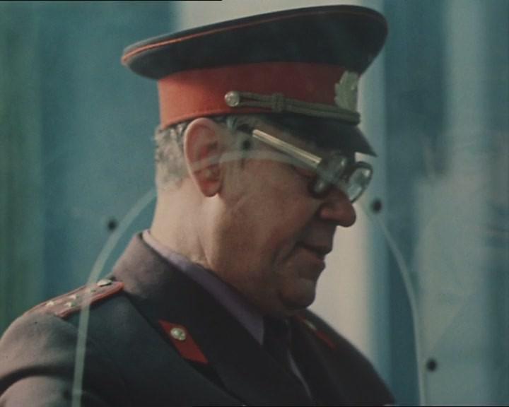 Кадр из фильма Гонки по вертикали / 12+ (1983)