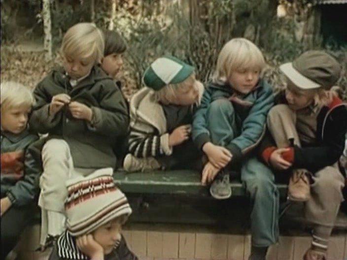Кадр из фильма Незнайка с нашего двора (1983)