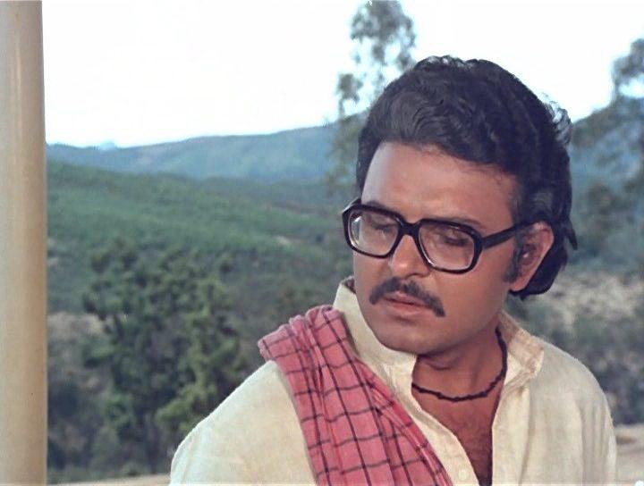 Кадр из фильма Фотография в свадебном альбоме / Sagara Sangamam (1983)