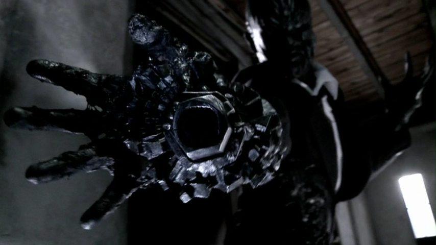 Кадр из фильма Тэтсуо: Человек-пуля (Тецуо: Человек Пуля) / Tetsuo: The Bullet Man (2009)