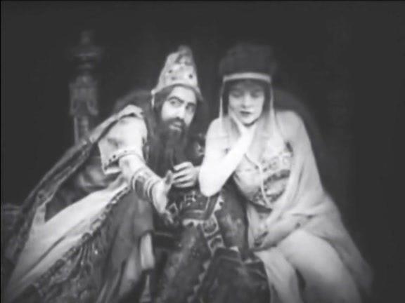 Кадр из фильма Юдифь из Ветилуи / Judith of Bethulia (1914)