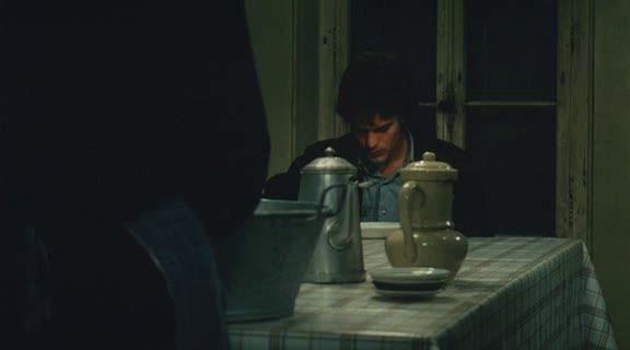 Кадр из фильма Деньги / L' Argent (1983)