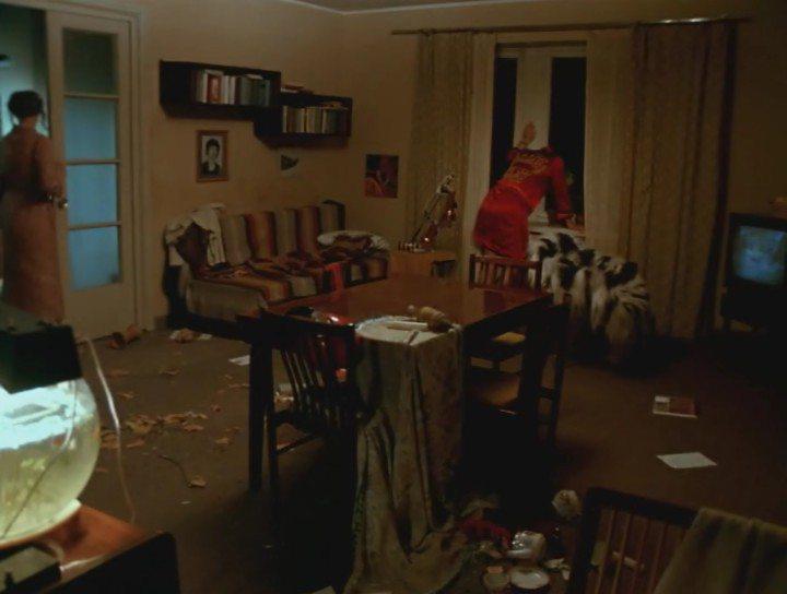 Кадр из фильма Без свидетелей (1983)