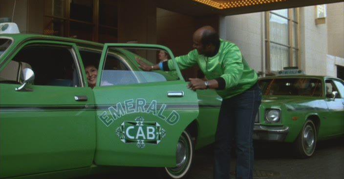 Кадр из фильма Вашингтонское такси / D.C. Cab (1983)