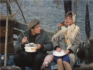 Кадр из фильма Любовь и голуби (1984)