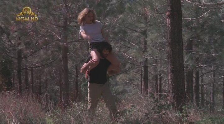 Кадр из фильма Октавия / Happy Mother's Day, Love George (1984)