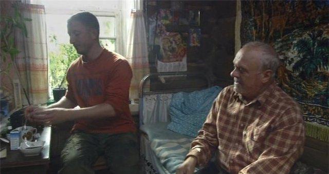Кадр из фильма Течёт река Волга (2009)