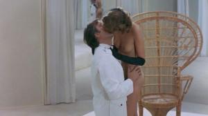 Кадры из фильма Эммануэль 4 / Emmanuelle IV (1984)