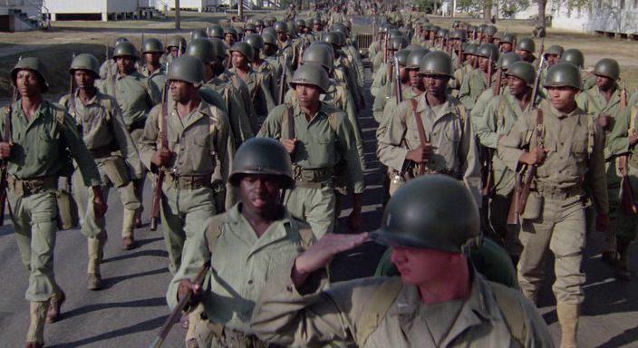Кадр из фильма Армейская история / A Soldier's Story (1984)