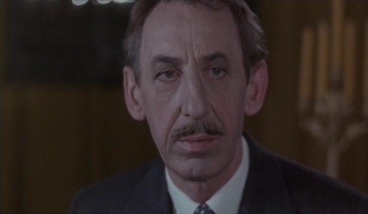 Кадр из фильма Время и семья Конвей (1984)