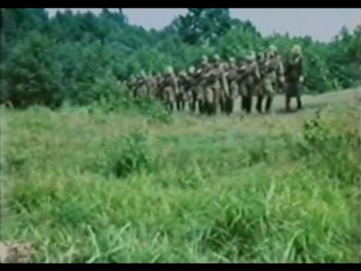 Кадр из фильма Снайперы (1985)