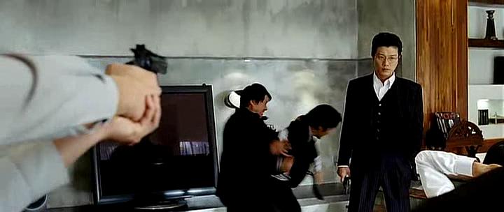 Кадр из фильма Надувательство / Jakjeon (2009)