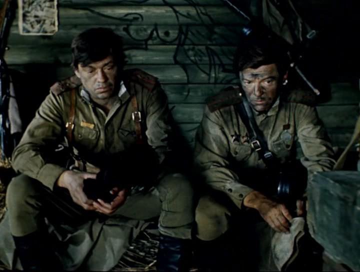 Кадр из фильма Батальоны просят огня (1985)