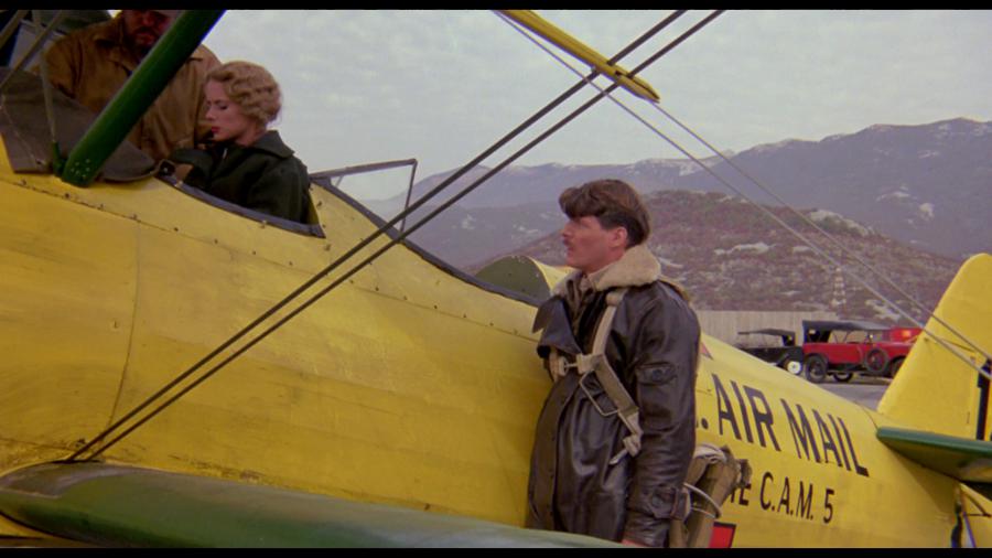 Кадр из фильма Авиатор / The Aviator (1985)