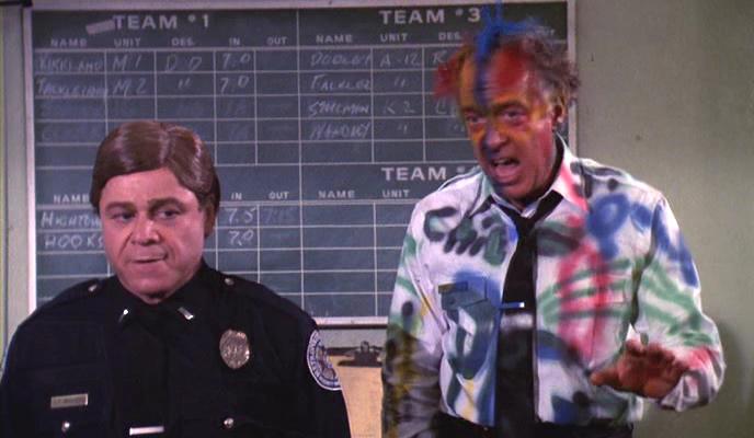 Кадр из фильма Полицейская Академия 2: Их первое задание / Police Academy 2: Their First Assignment (1985)