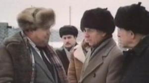 Кадры из фильма Не ходите, девки, замуж (1985)