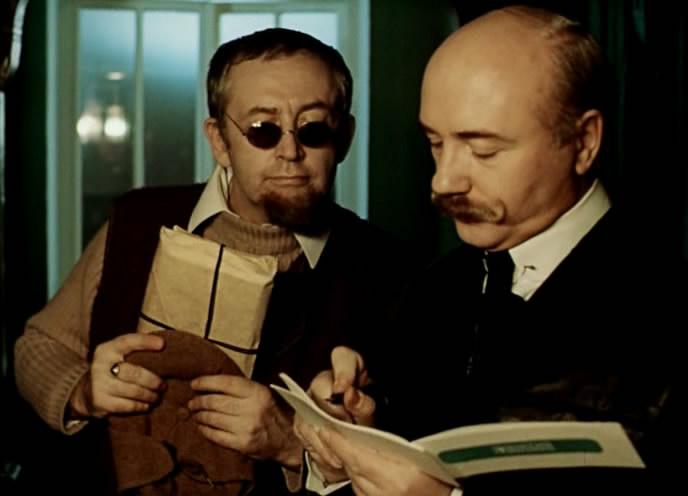 Кадр из фильма Приключения Шерлока Холмса и доктора Ватсона: Двадцатый век начинается (1986)