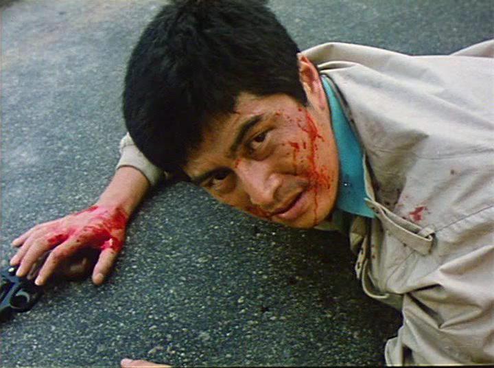 Кадр из фильма При исполнении.Полицейские убийцы / Yes, Madam! (1985)