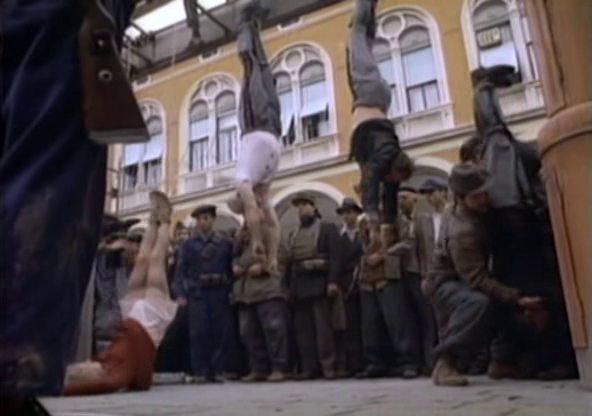 Кадр из фильма Муссолини: Нерассказанная история / Mussolini: The Untold Story (1985)