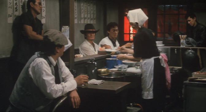 Кадр из фильма Одуванчик / Tampopo (1985)