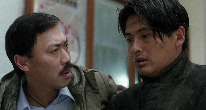 Кадр из фильма Лунатики / Din lo jing juen (1986)