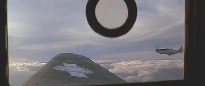 Кадр из фильма Небесные пираты / Sky Pirates (1986)