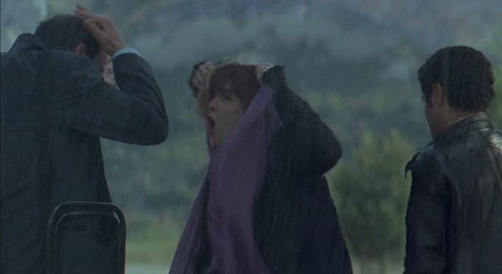 Кадр из фильма Расскажи мне о дожде / Parlez-moi de la pluie (2008)