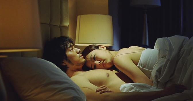 Кадр из фильма Несмонтированный Фильм / Yeonghwaneun yeonghwada (2008)
