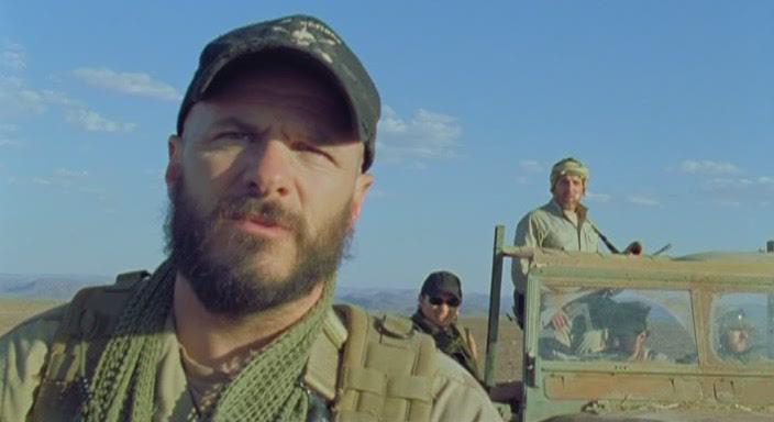 Кадр из фильма Битва в пустыне / The Objective (2008)