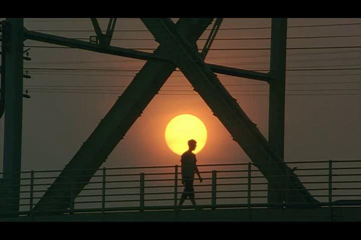 Кадр из фильма Гормоны / Pidtermyai huajai wawoon (2008)
