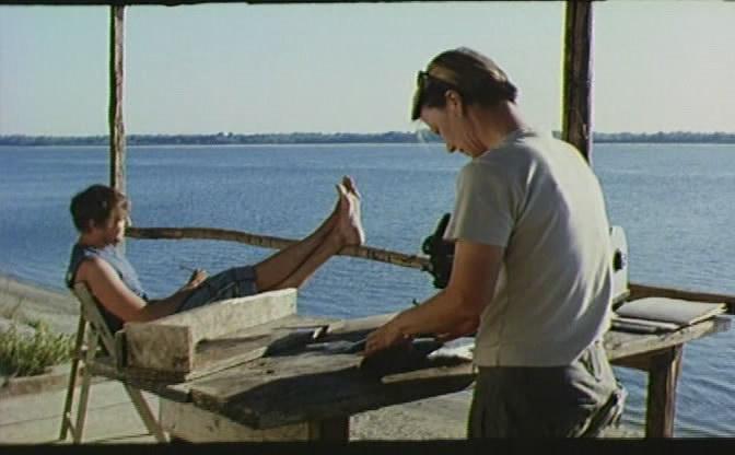 Кадр из фильма Нижняя Каледония (2008)