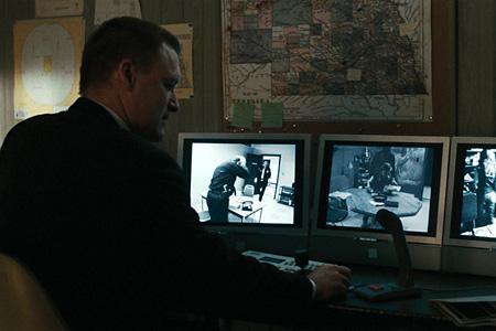 Кадр из фильма Наблюдение / Surveillance (2008)