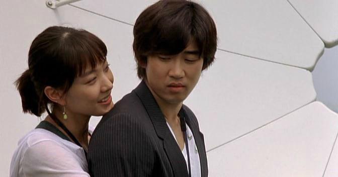 Кадр из фильма 6 лет в любви / 6nyeonjjae yeonaejung (2008)