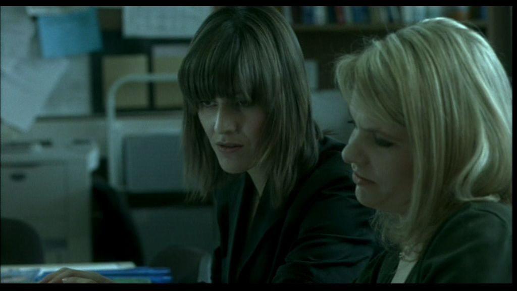Кадр из фильма Трущобные прогулки / Slumming (2007)