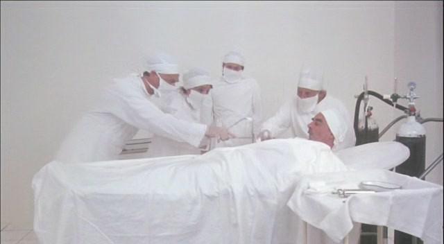 Кадр из фильма Кровавая баня в Доме смерти / Bloodbath at the House of Death (1984)
