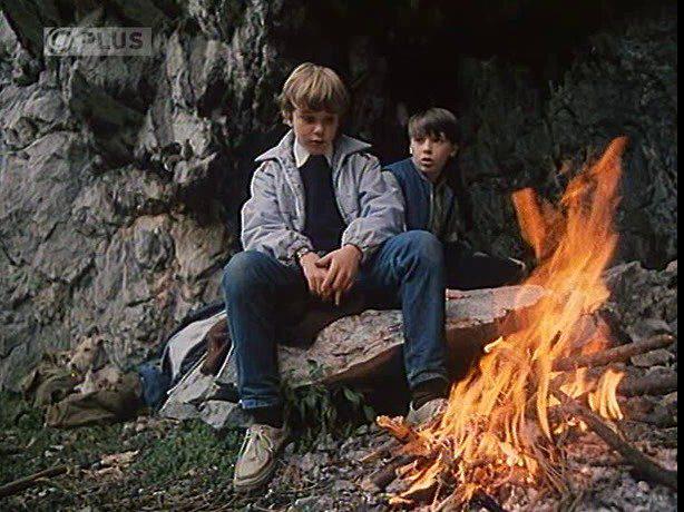 Кадр из фильма Третий дракон / Tretí sarkan (1985)