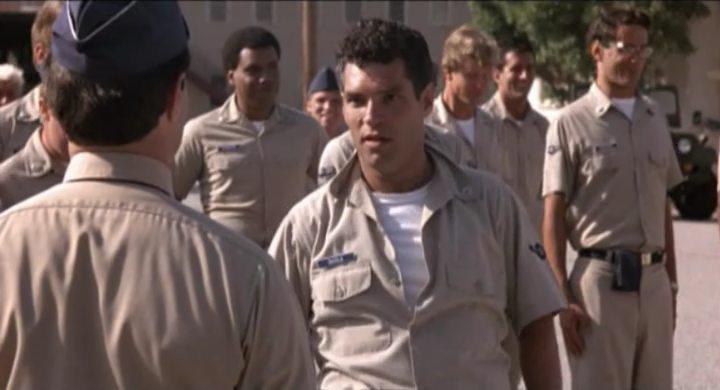 Кадр из фильма ВВС Голливуда / Weekend Warriors (1986)