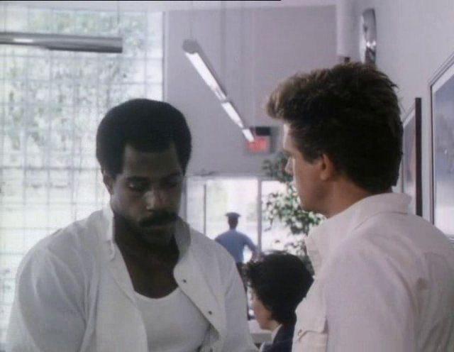 Кадр из фильма Карающая сила / Avenging Force (1986)