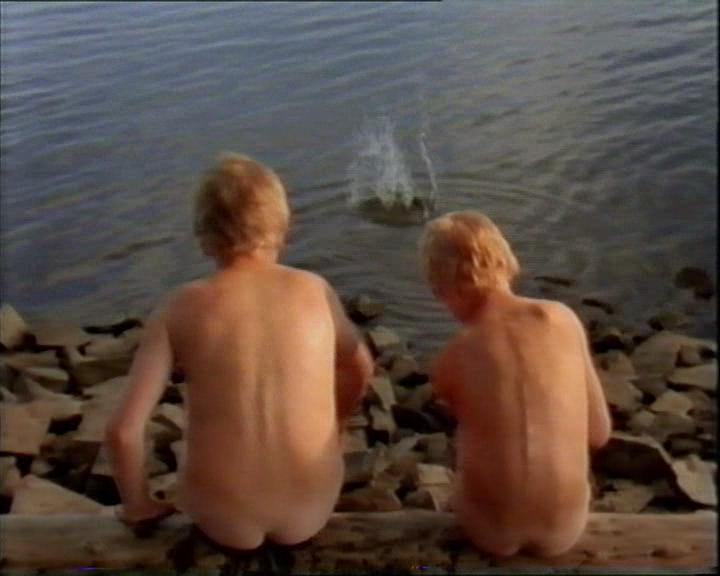 Кадр из фильма Летние забавы / Sommerjubel (1986)