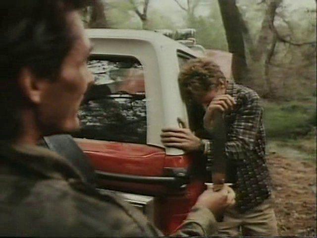 Кадр из фильма Кровь охотника / Hunter's Blood (1986)