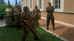 Кадры из фильма Школа воров / Scuola di ladri (1986)