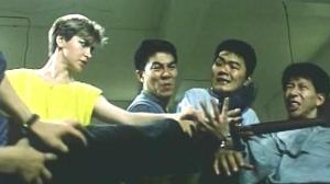 Кадры из фильма Зло во благо / Zhi fa xian feng (1986)