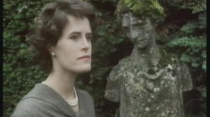 Кадры из фильма Мисс Марпл: Точно по расписанию / Miss Marple: 4.50 From Paddington (1987)