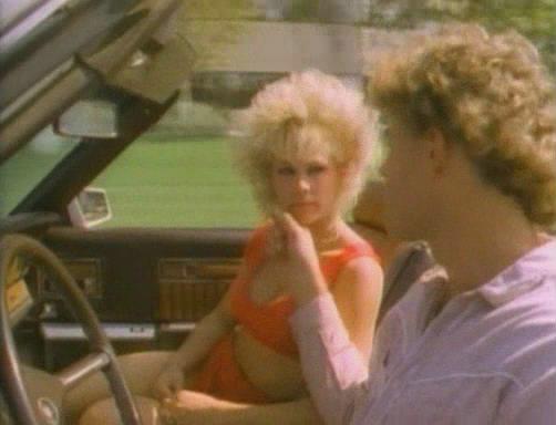 Кадр из фильма Свежие покойнички / The Newlydeads (1987)
